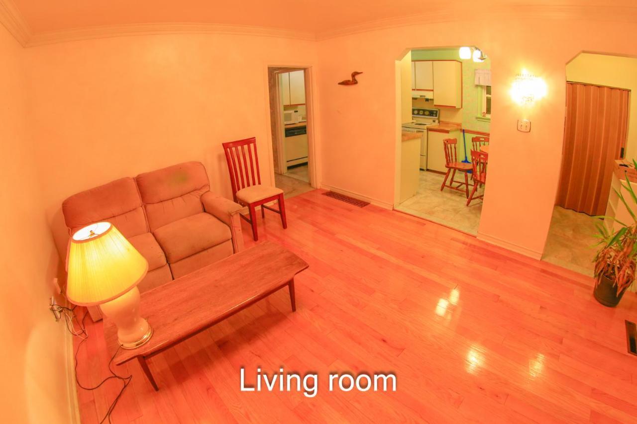 Comfort Home Toronto Luaran gambar